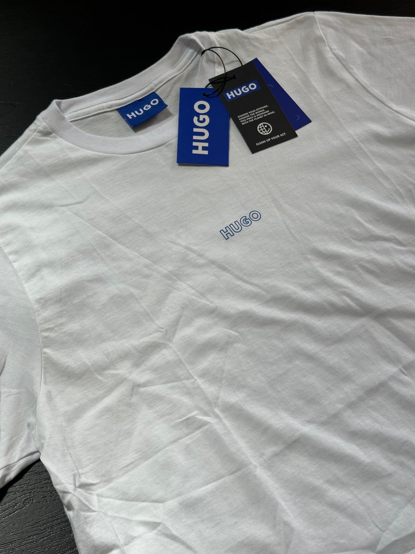 Camiseta Hugo Letreiro