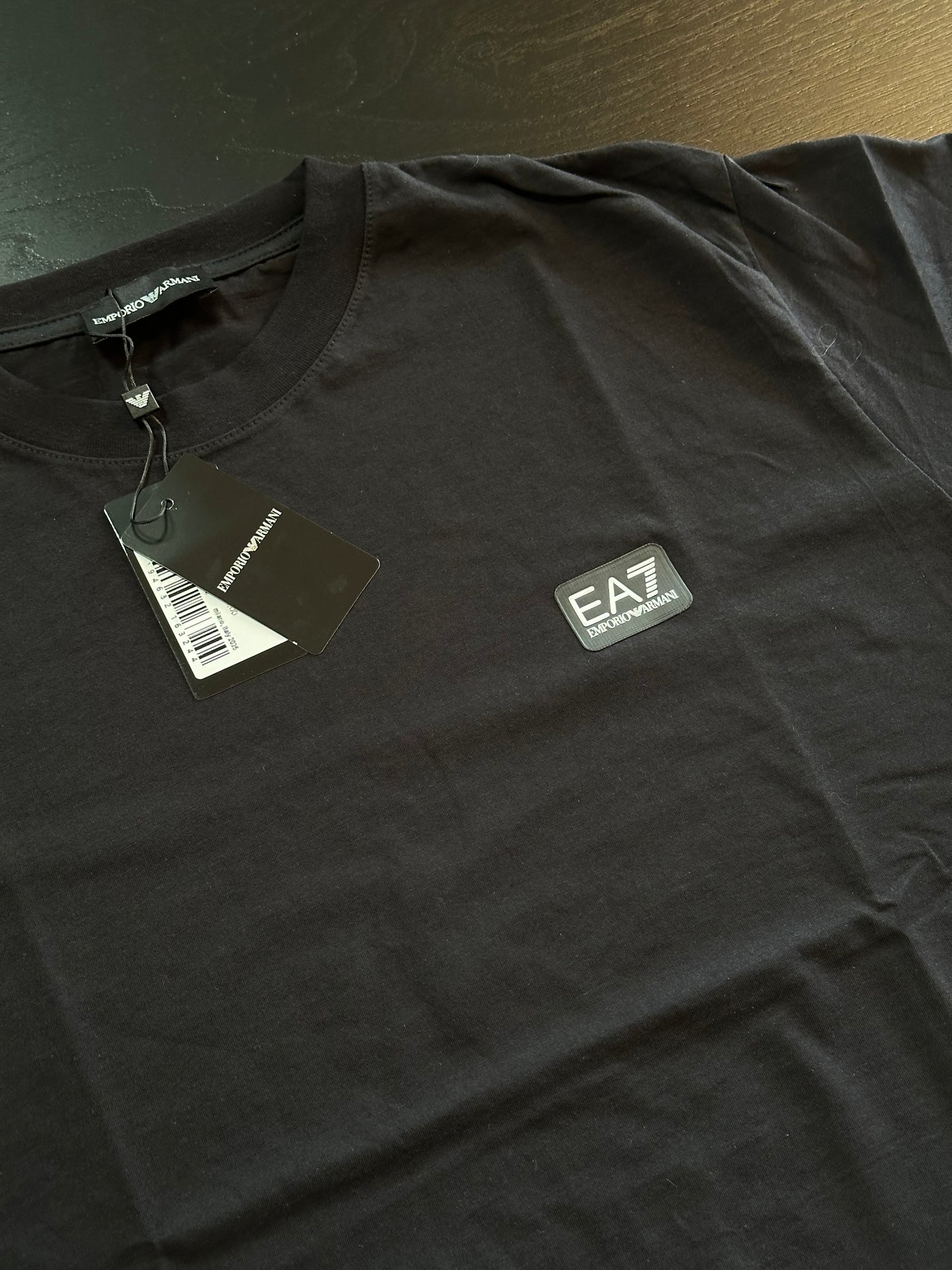 Camiseta EA7 Emporio Armani Básica