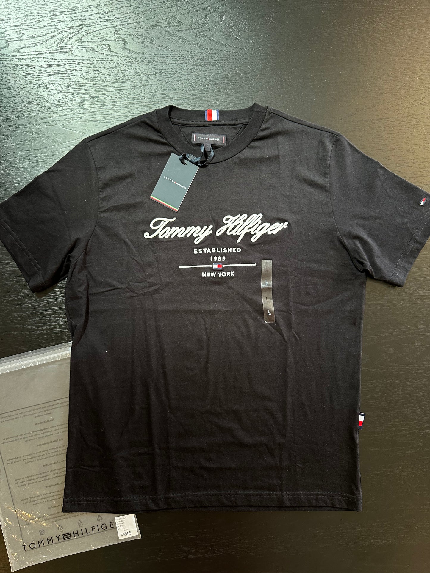 Camiseta Tommy Hilfiger Bordado