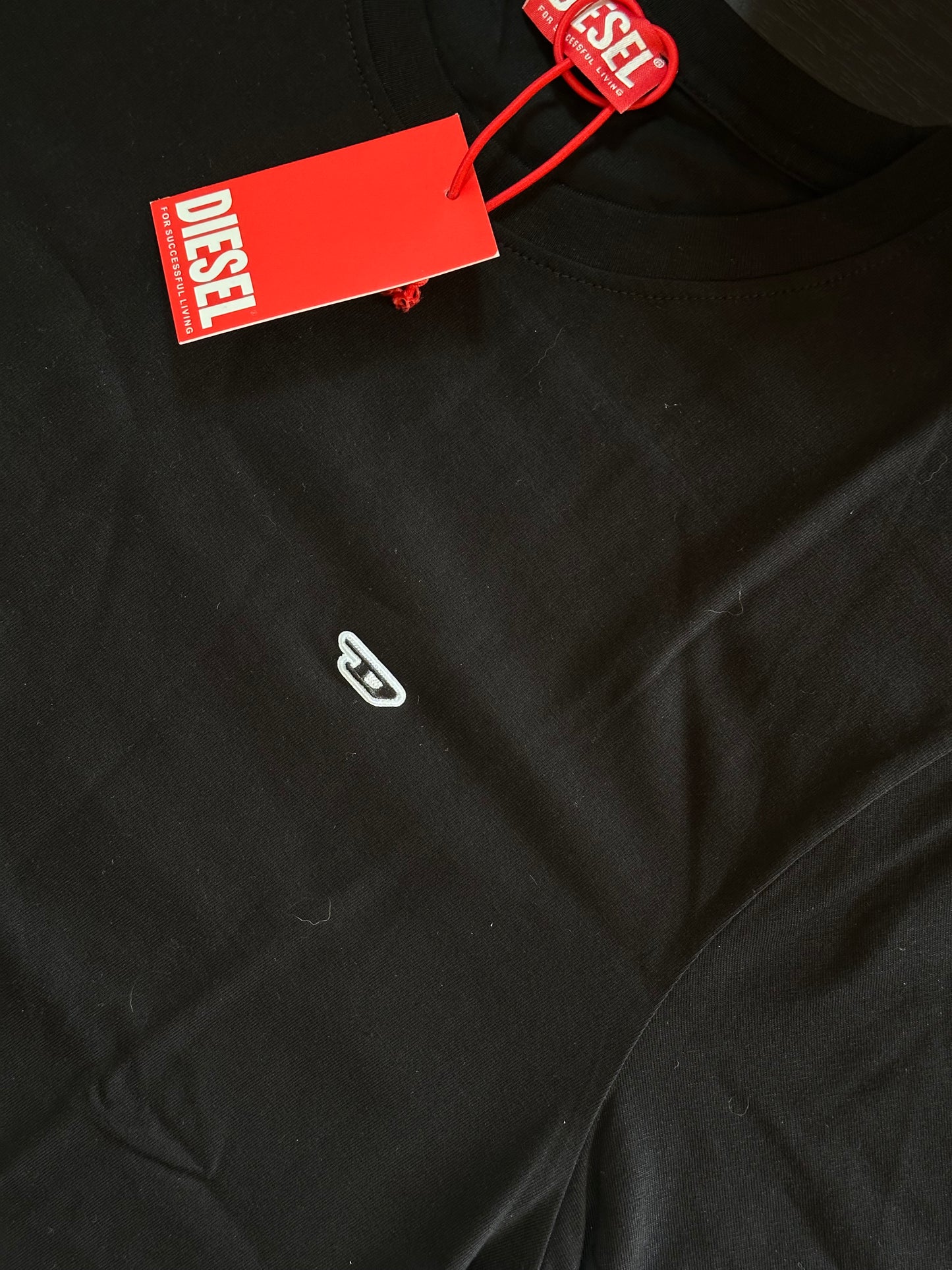 Camiseta Diesel Minimalista