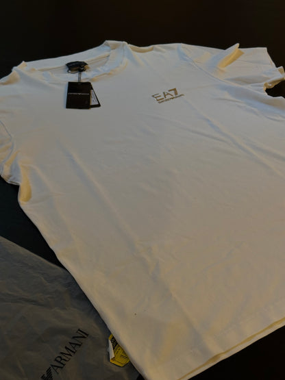 Camiseta EA7 Empório Armani Gold